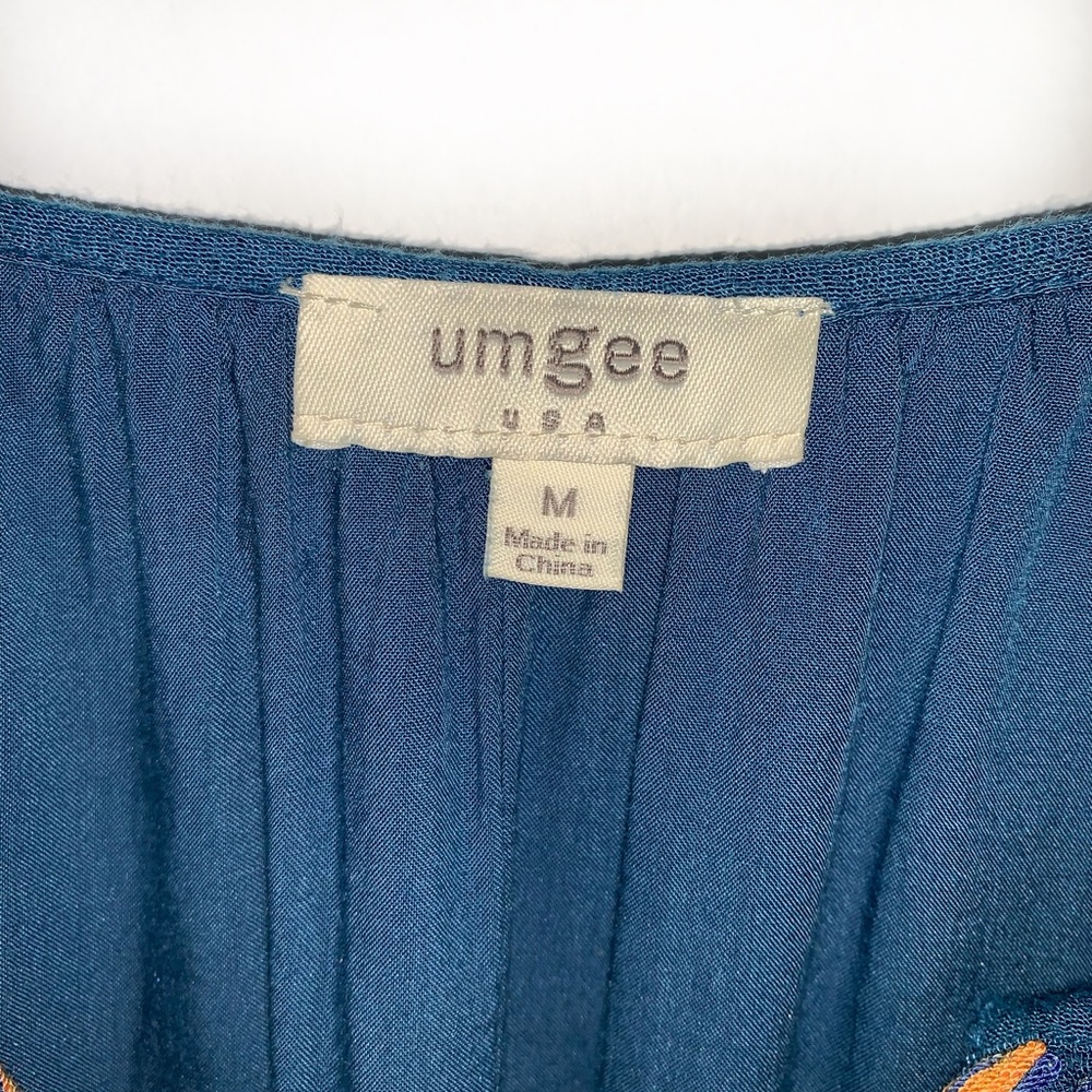 Umgee Boho Embroidered Top with Pom Poms Medium - Picture 4 of 7